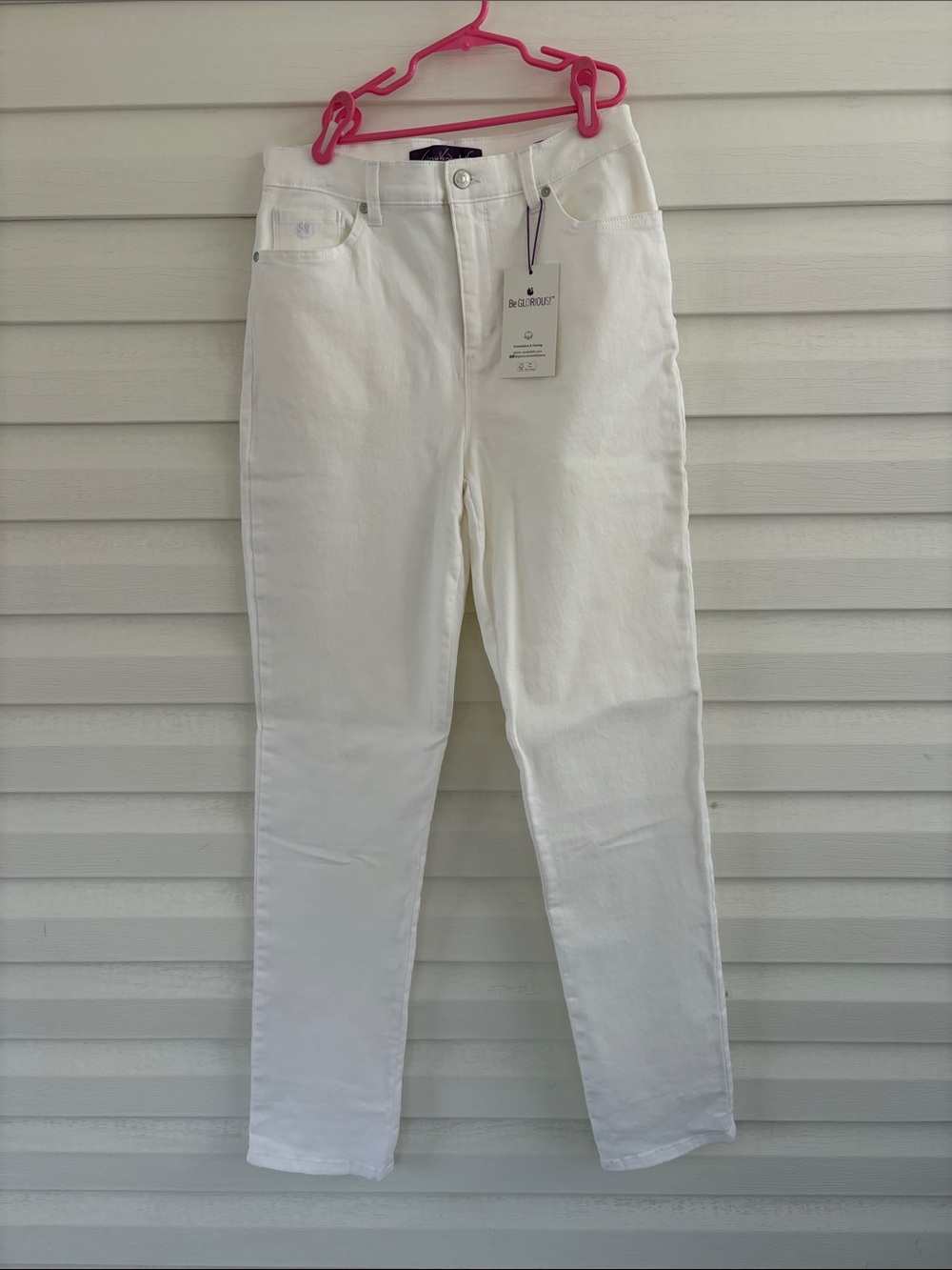 NWT Gloria Vanderbilt Amanda White Jeans | Classic High Rise Tapered Leg Jeans
